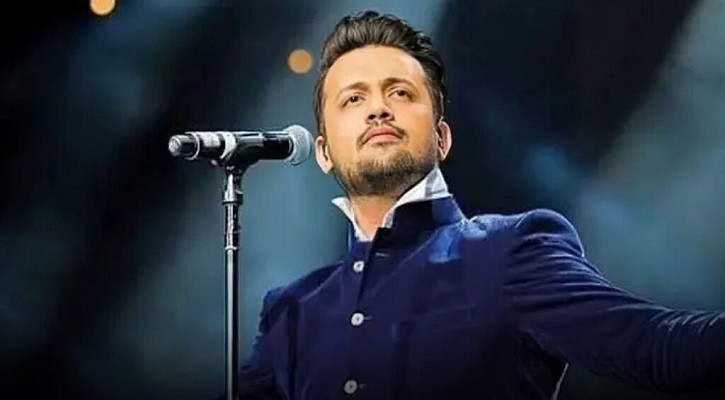 গোপনে ঢাকায় কনসার্ট করছেন আতিফ আসলাম!