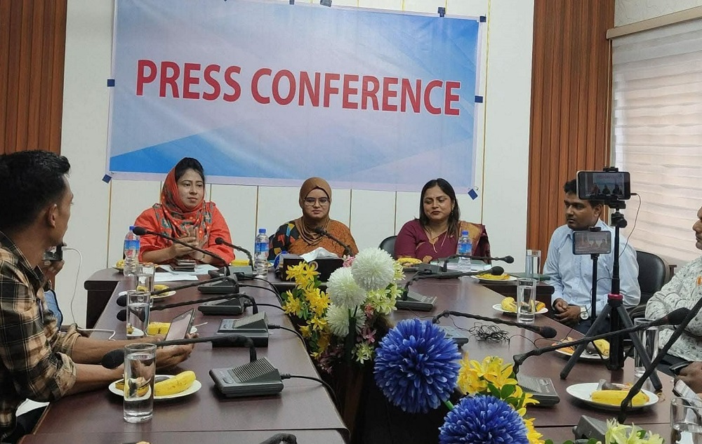 দুর্গাপুরে সারের বস্তা গায়েব হওয়ার সংবাদ অসত্য ও বিভ্রান্তিকর: উপজেলা প্রশাসন