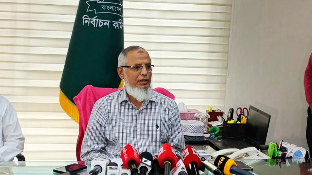 আদালতের নির্দেশ পেলে ভোট পুনর্গণনার সিদ্ধান্ত নেওয়া হবে