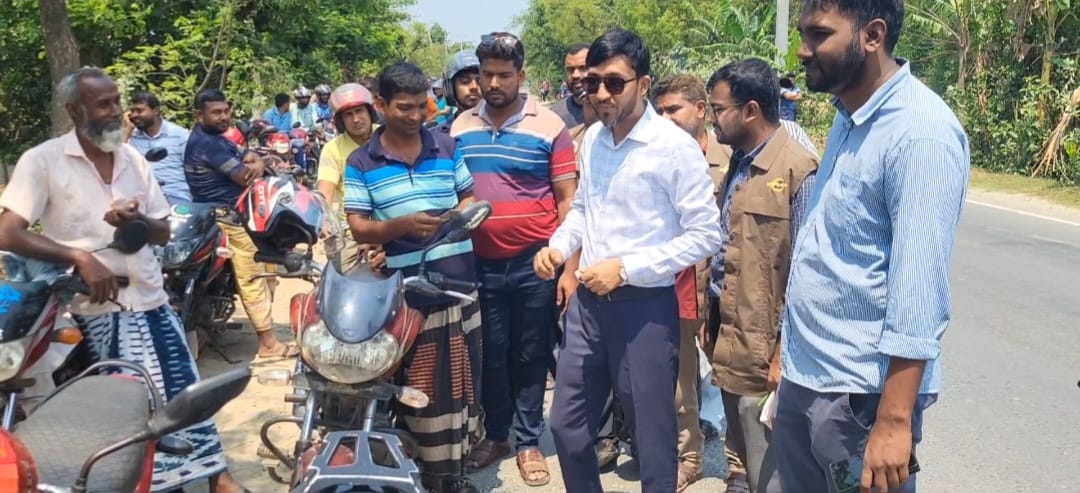 গোদাগাড়ীতে জ্বালানি তেলের সুষ্ঠু বণ্টন নিশ্চিতে এসিল্যান্ডের নিরলস তদারকি