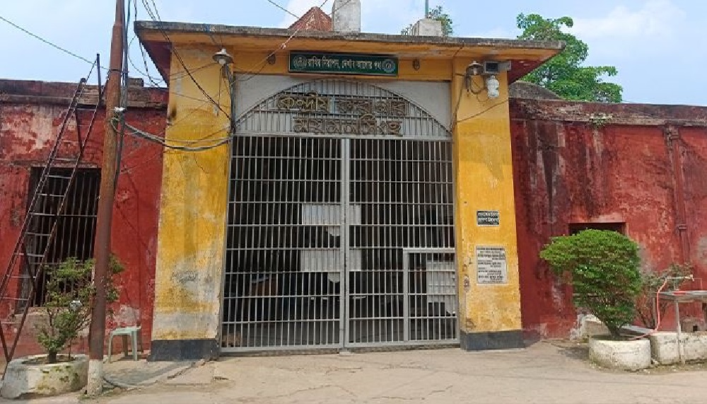 জামিন ছাড়াই খুনের আসামিদের মুক্তি