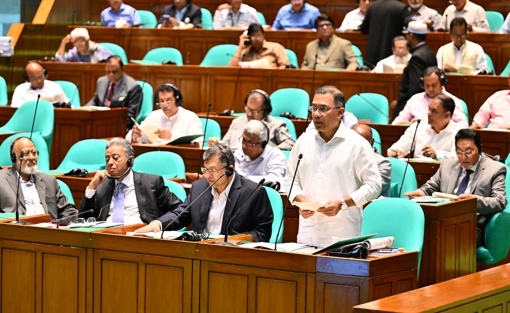 জ্বালানি সংকট উত্তরণে সমন্বিত কর্মপরিকল্পনা বাস্তবায়ন করছে সরকার
