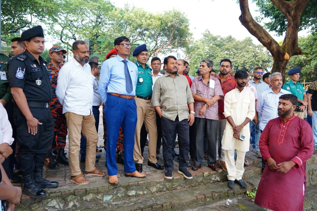 রাজশাহীতে প্রতিমা বিসর্জন ঘাট পরিদর্শন করলেন প্রশাসনের শীর্ষ কর্মকর্তারা