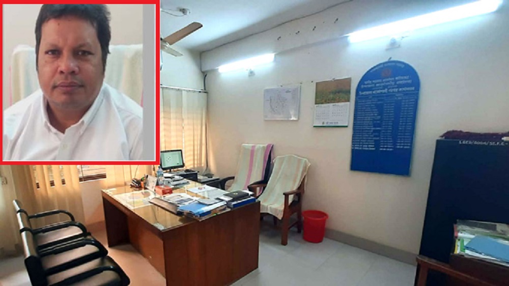 নিজের নিয়মে অফিস করছেন গোদাগাড়ী এলজিইডি প্রকৌশলী অফিস ফাঁকা,