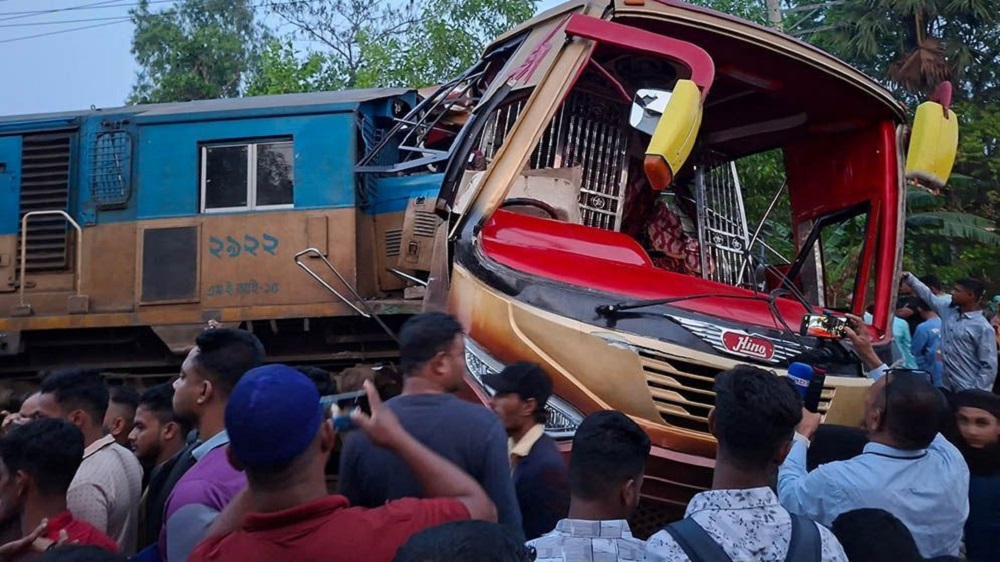 ঈদযাত্রায় সড়ক দুর্ঘটনায় প্রতিদিন গড়ে ২০ জন নিহত