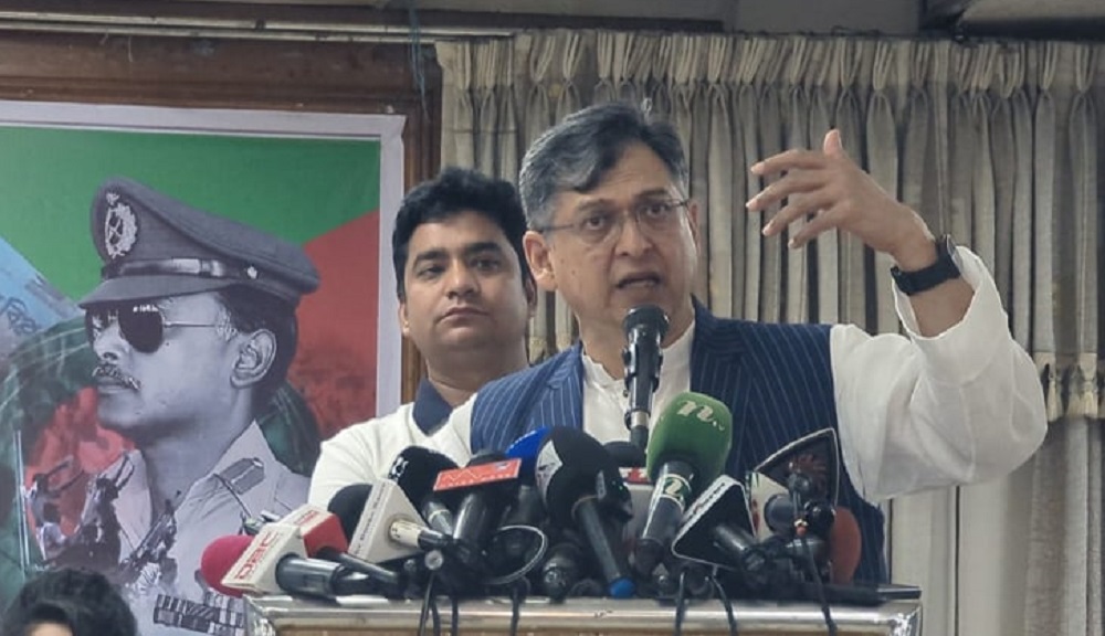 ধর্মের নামে রাজনীতি করছে একটি দল: সালাহউদ্দিন আহমদ