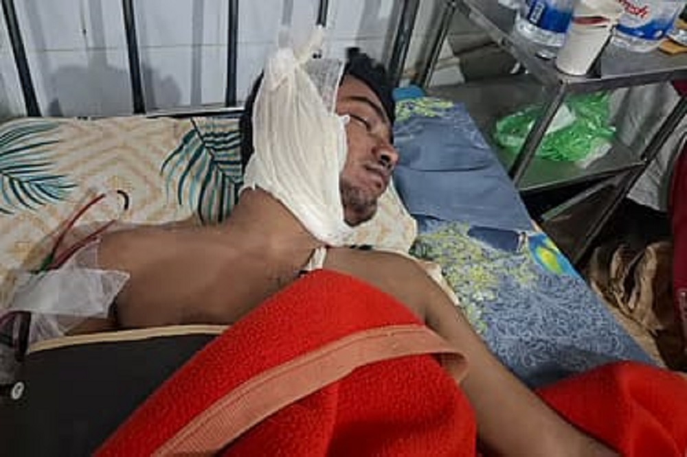 সান্তাহারে ছিনতাইকারীর হামলায় ডিপিডিসি কর্মকর্তা ও স্ত্রী গুরুতর আহত