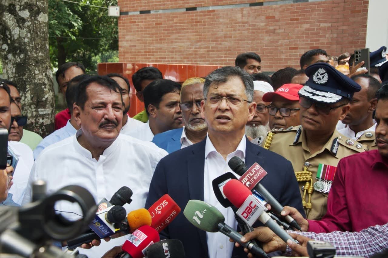 ২৭তম বিসিএস (পুলিশ) ব্যাচের শিক্ষানবিস এএসপিদের প্রশিক্ষণ সমাপনী কুচকাওয়াজ অনুষ্ঠিত