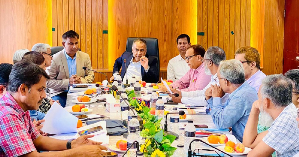 কৃষকদের স্বার্থকে সর্বোচ্চ অগ্রাধিকার দিয়ে প্রকল্প বাস্তবায়নের নির্দেশ বিএমডিএ চেয়ারম্যানের