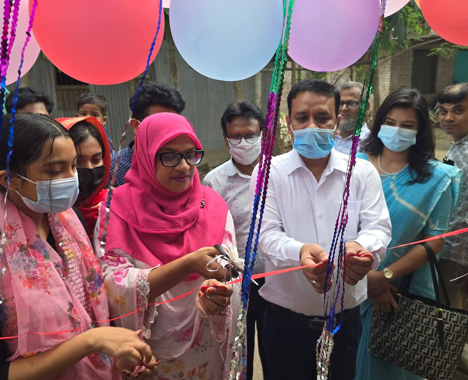 বাঘায় হাম-রুবেলা টিকাদান ক্যাম্পেইনের শুভ উদ্বোধন