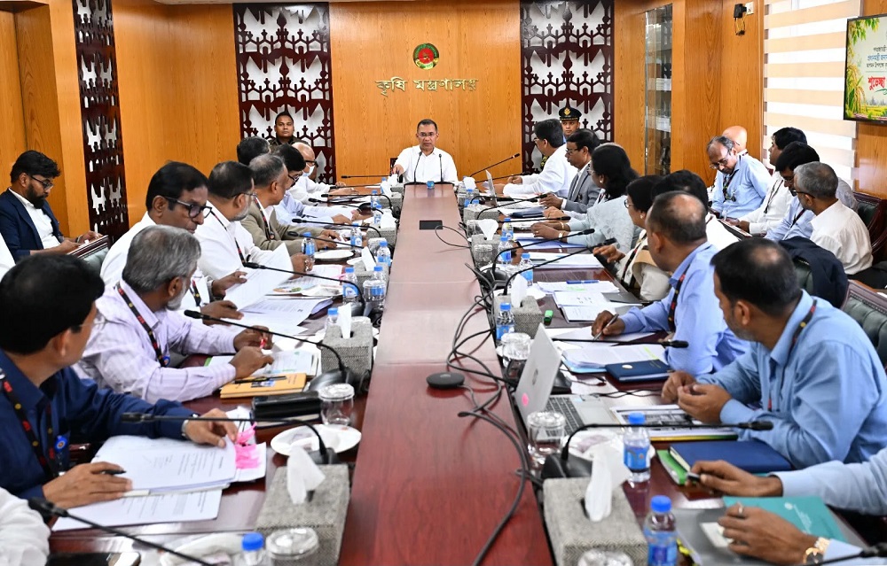 খাদ্যপণ্যের আমদানি নির্ভরতা কমিয়ে উৎপাদন বাড়ানোর নির্দেশ প্রধানমন্ত্রীর
