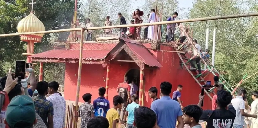 কুষ্টিয়ায় 'দরবারে' হামলা কথিত পীর নিহত