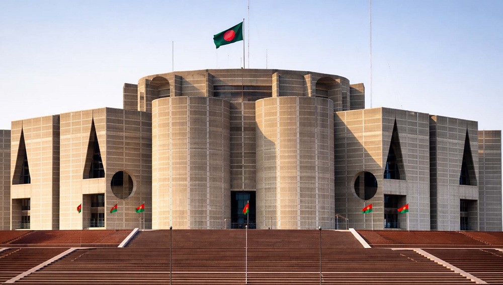 বঙ্গভবন নয়, সংসদের দক্ষিণ প্লাজায় শপথ নেবে নতুন সরকার